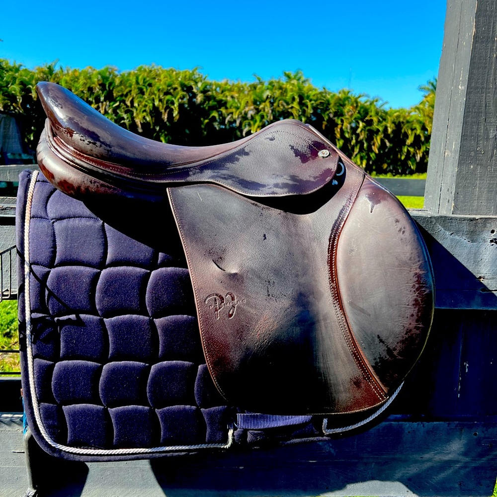 PJ PREMIERE SADDLE 18.5